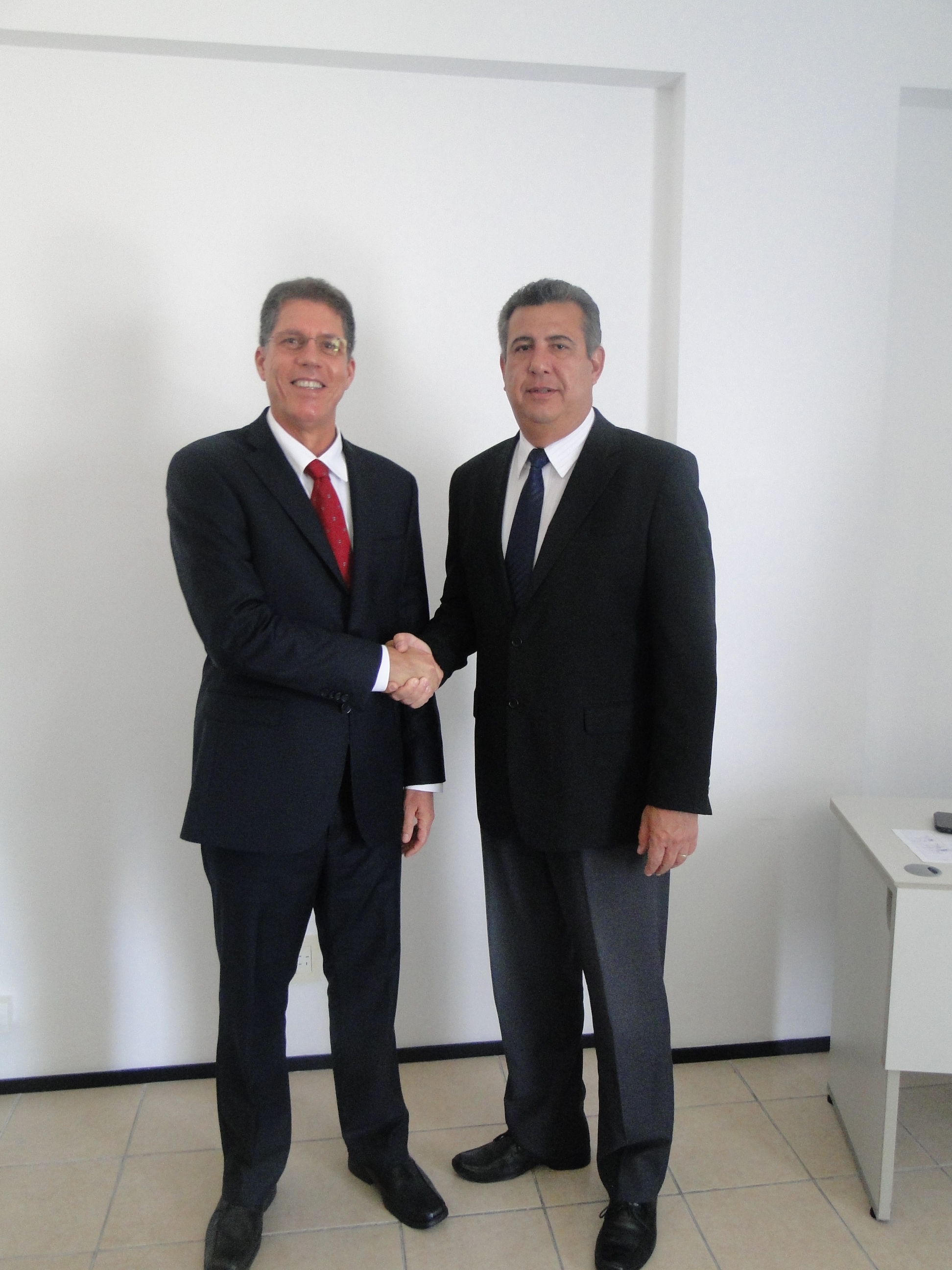 Desenvolve apresenta novo presidente e avalia estratégias para 2015