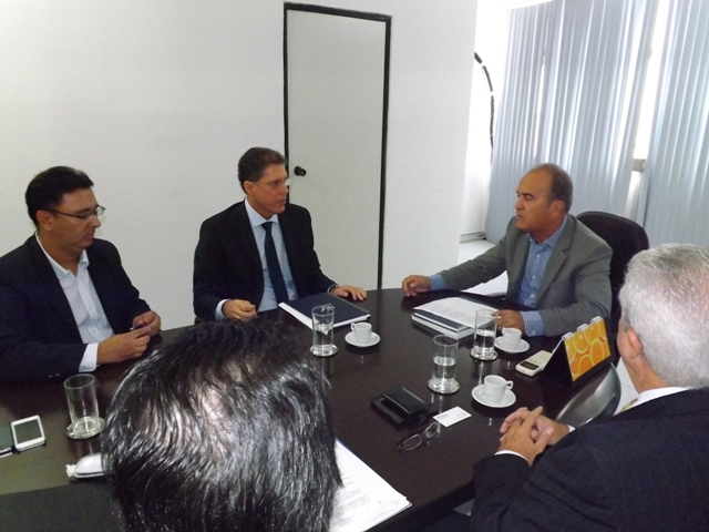 Desenvolve e Arsal debatem fortalecimento de parceria e novos projetos