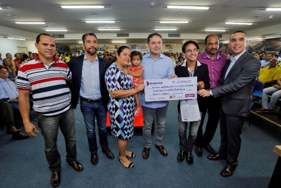 Estado libera R$ 2 milhões para agricultura familiar e a pequenos comerciantes